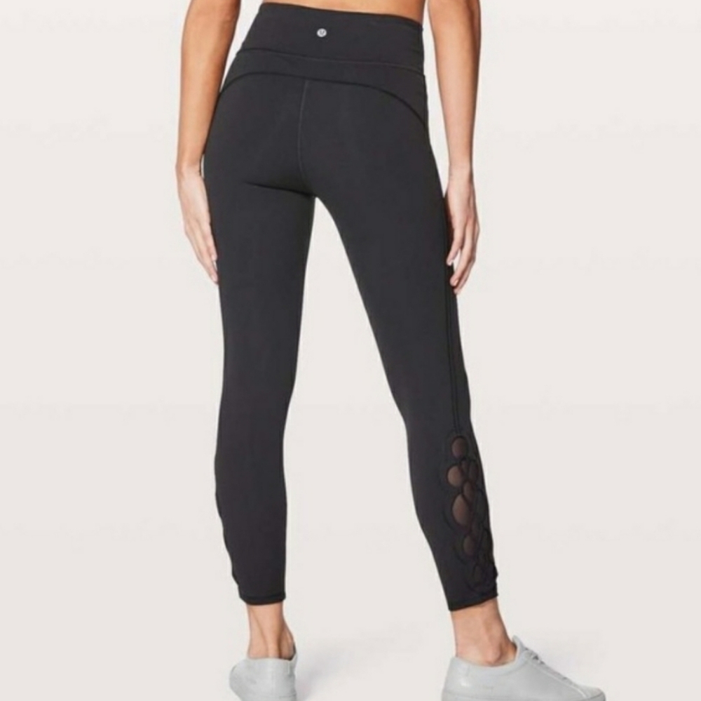 🔴Lululemon Athletica Black Tied to It Full Length Mesh Cutout Tights Legging 6